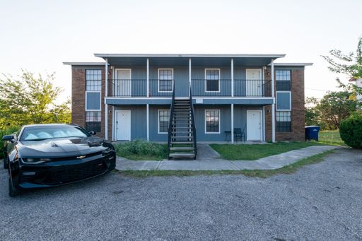 RENT SPECIAL! COMING SOON! – photo 1