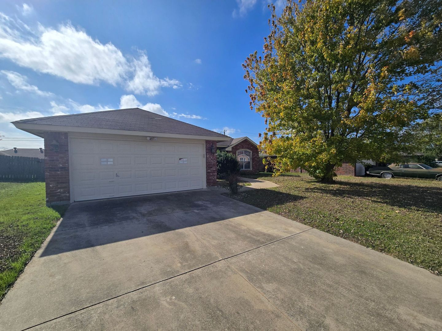 Killeen House: 412 Medina Drive