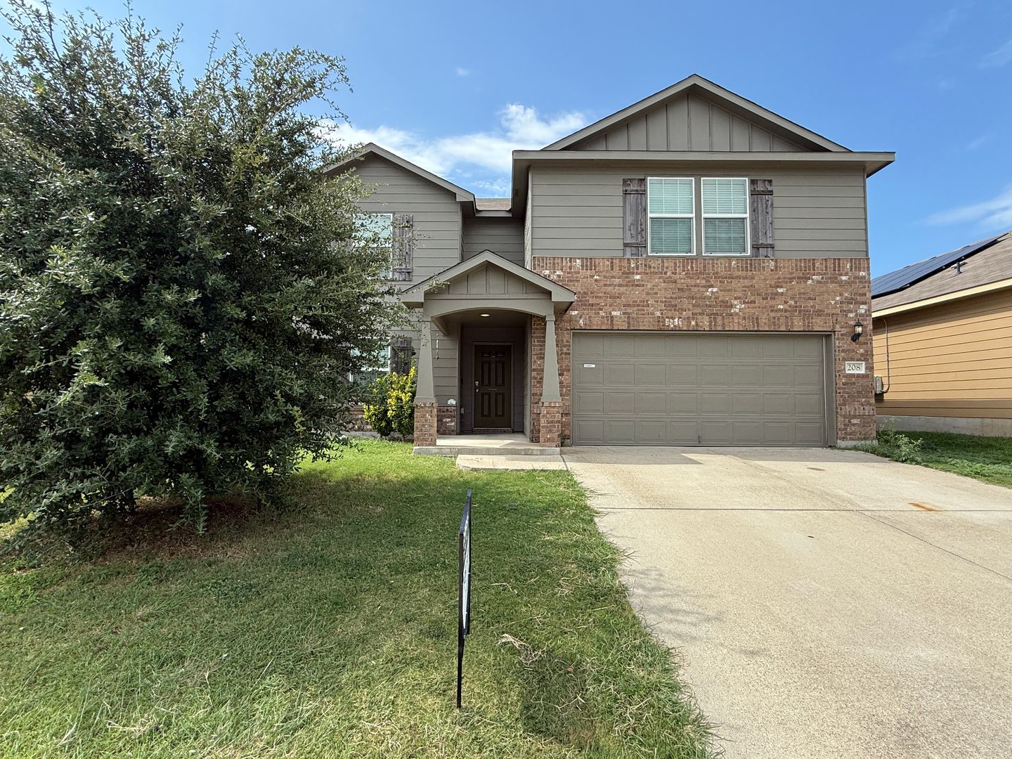 Killeen House: 208 W Vega Lane