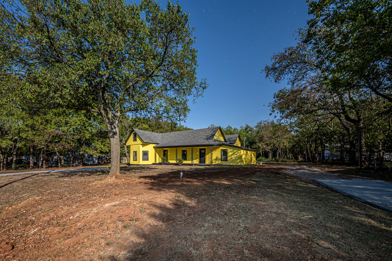 ardmore Apartment: 735 8th nw