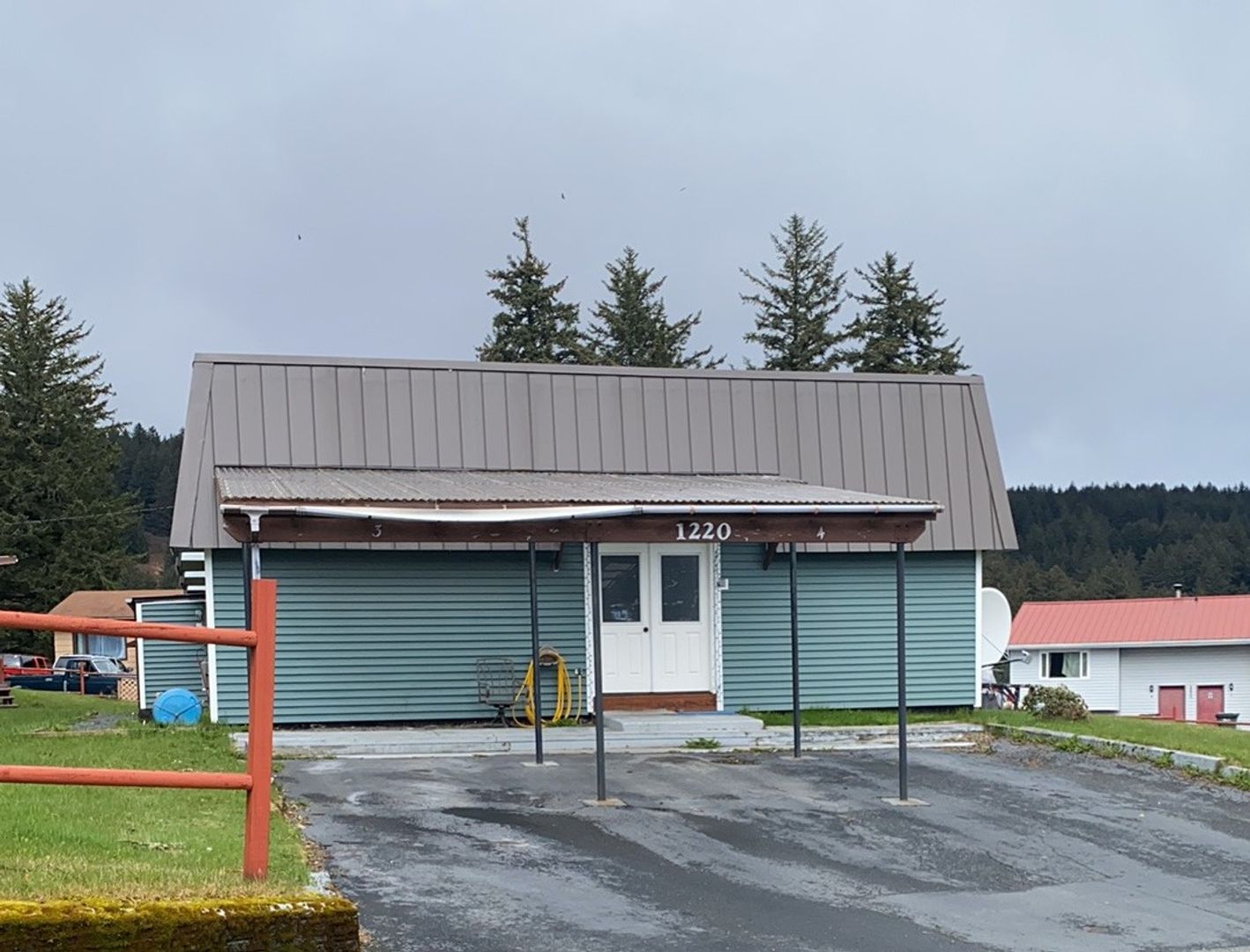 Kodiak Apartment: 1220 Purtov Street