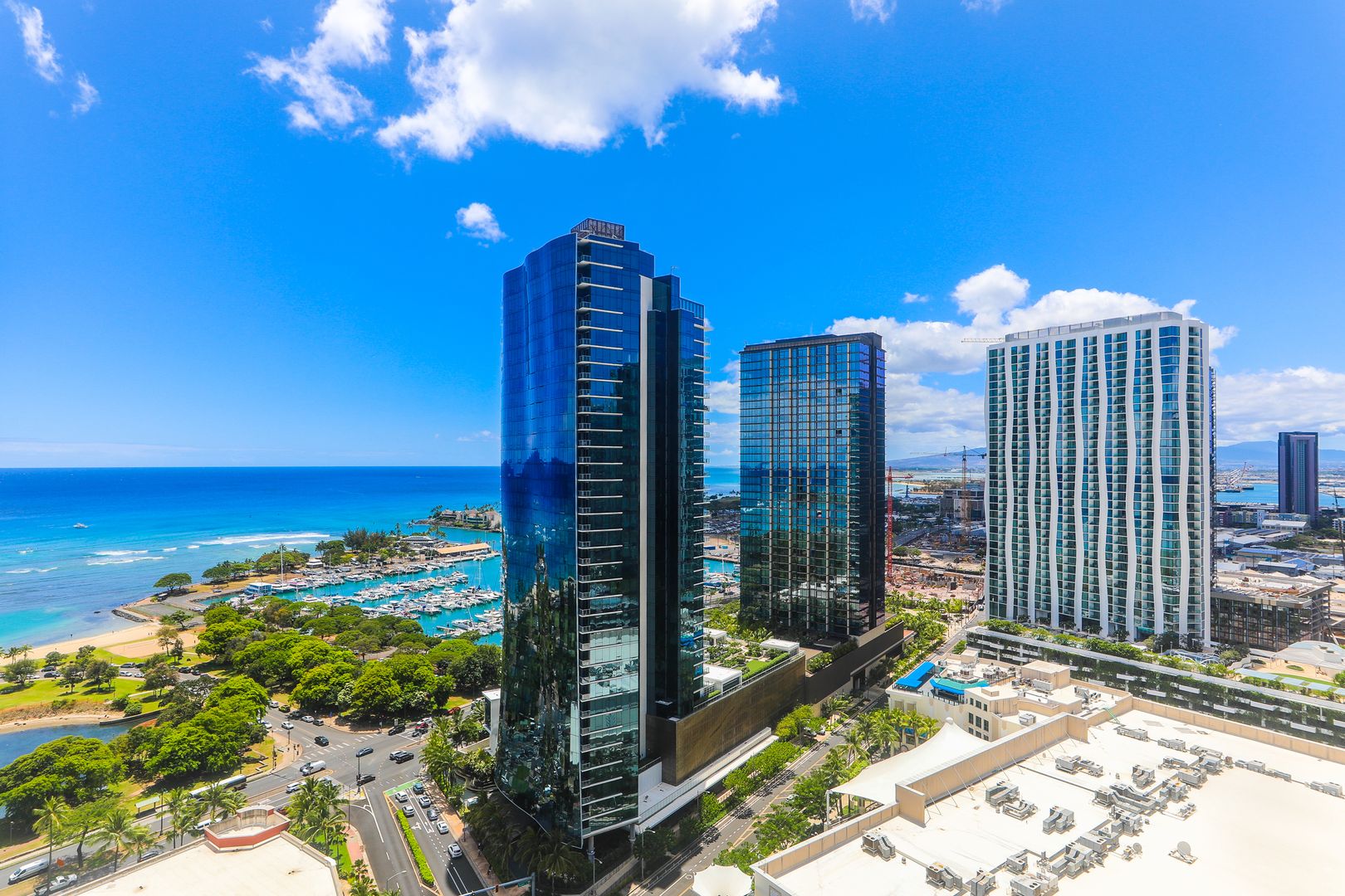 Honolulu Apartment: 1108 Auahi St. #2507