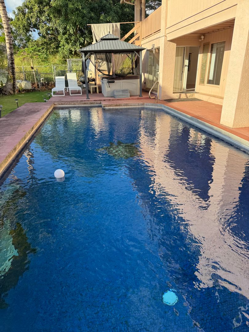 Aiea Multiplex: 98-716 Naalii St #A