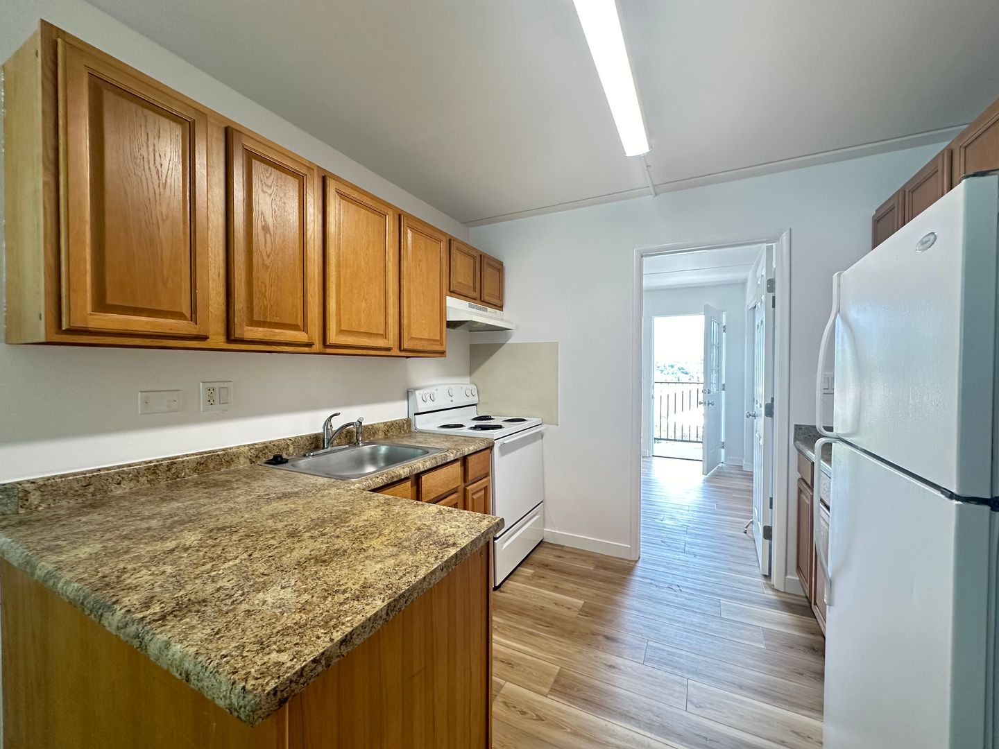 1 Bedroom 1 Bath in Wailuku 3 of 7