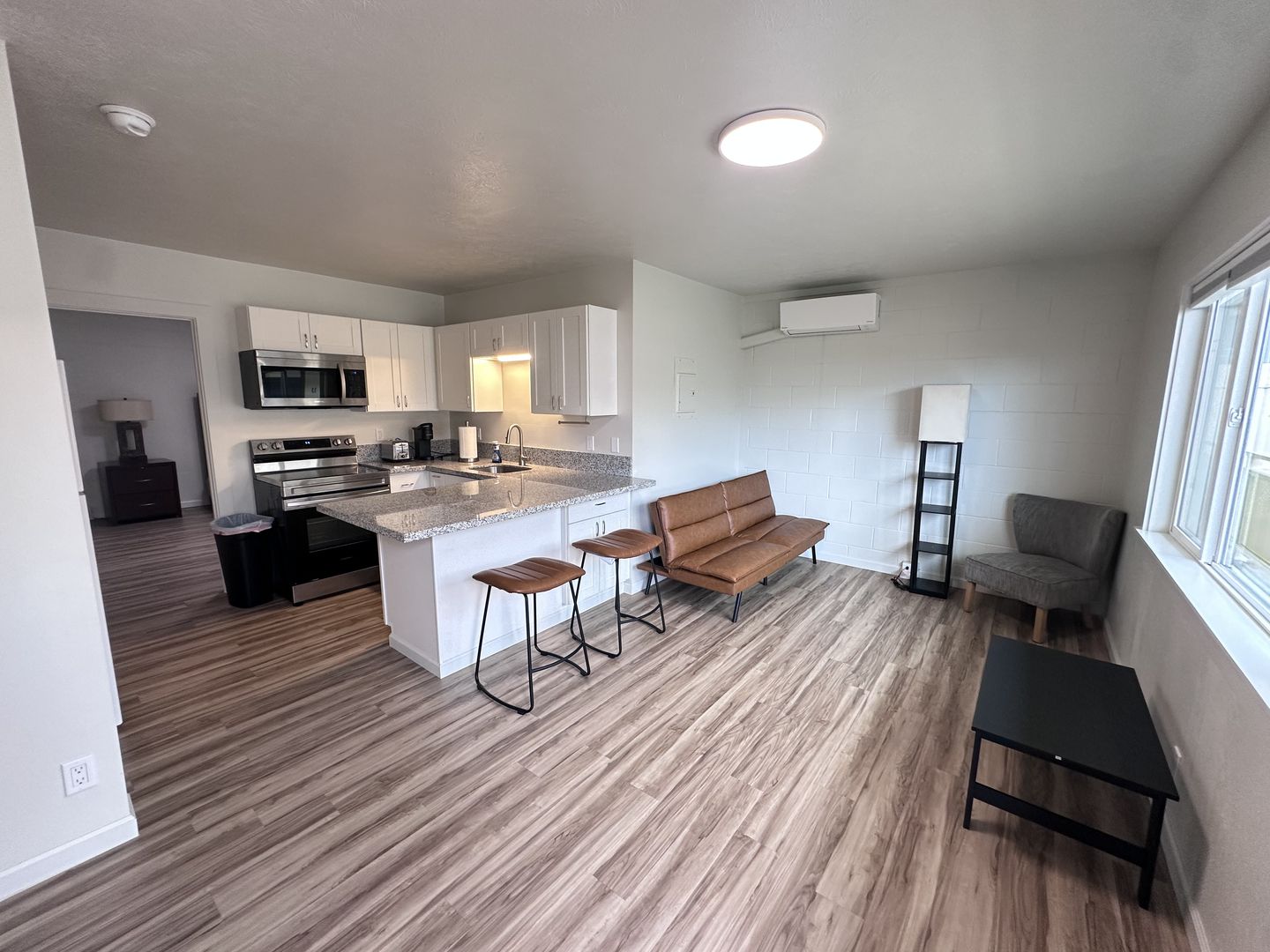 Wailuku Apartment: 1371 Lower Main St