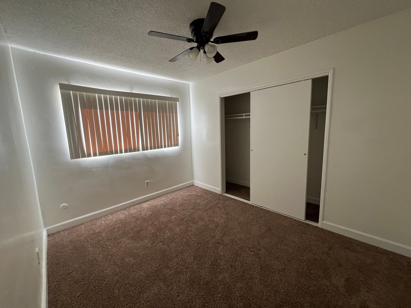 Lynwood Apartment: 10600 Long Beach Blvd
