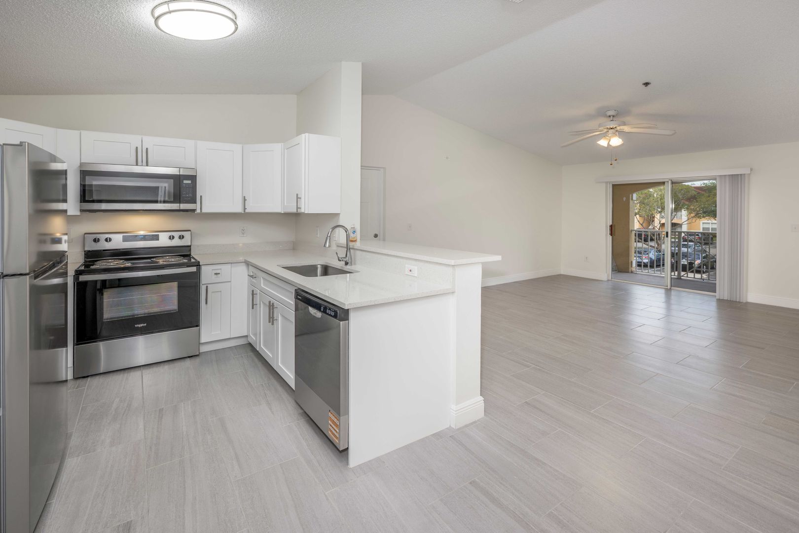 Coconut Creek Apartment: 5500 NW 61 Street