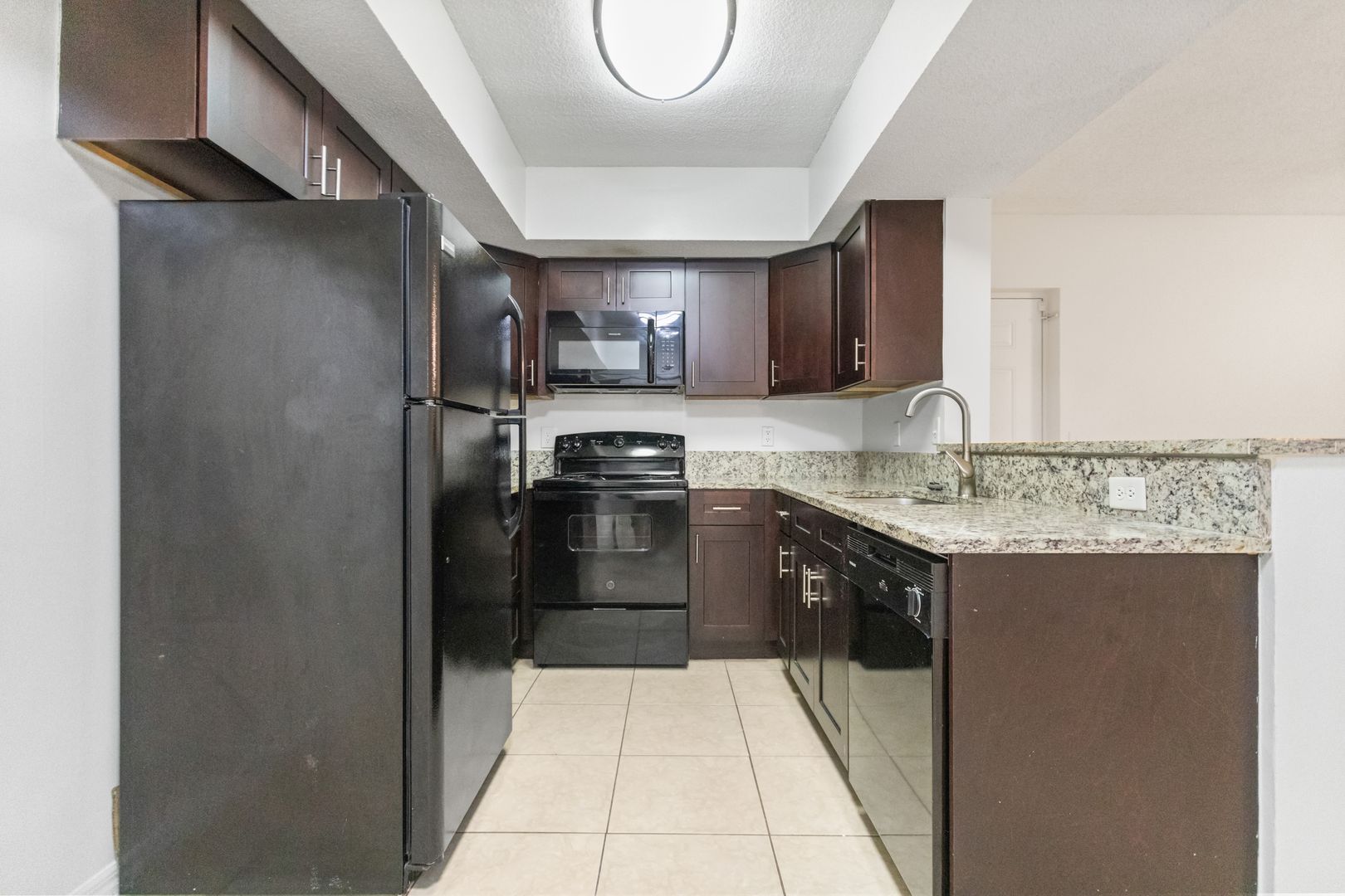 Coconut Creek Apartment: 5500 NW 61 Street