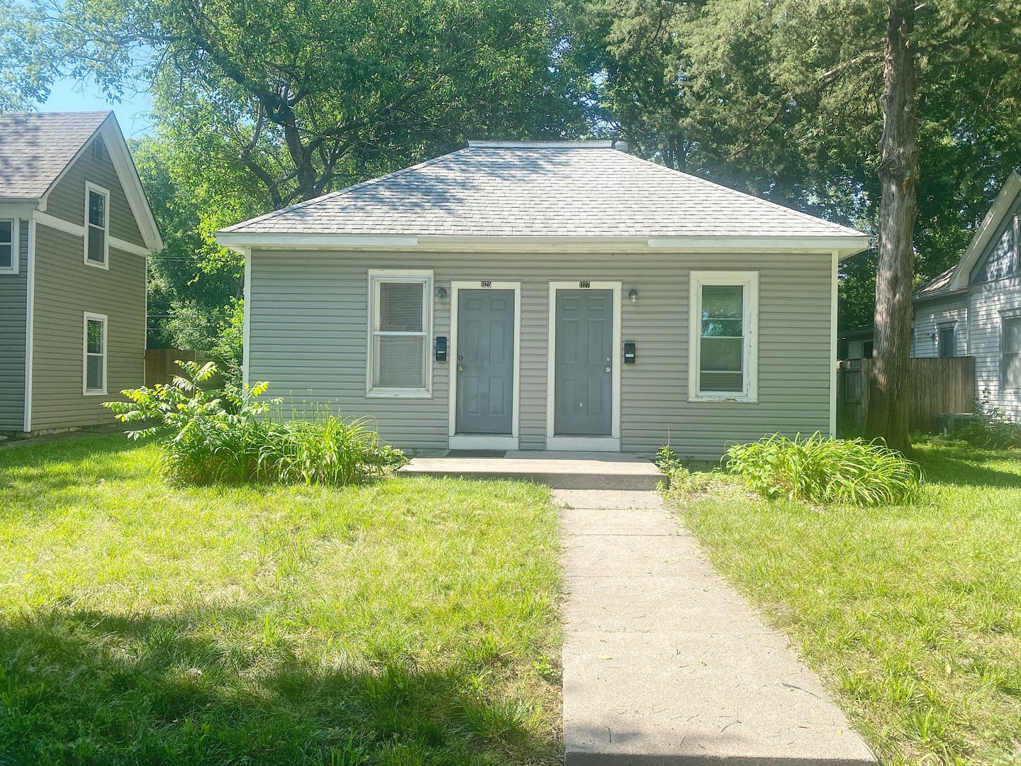 Manhattan House: 1125 Houston