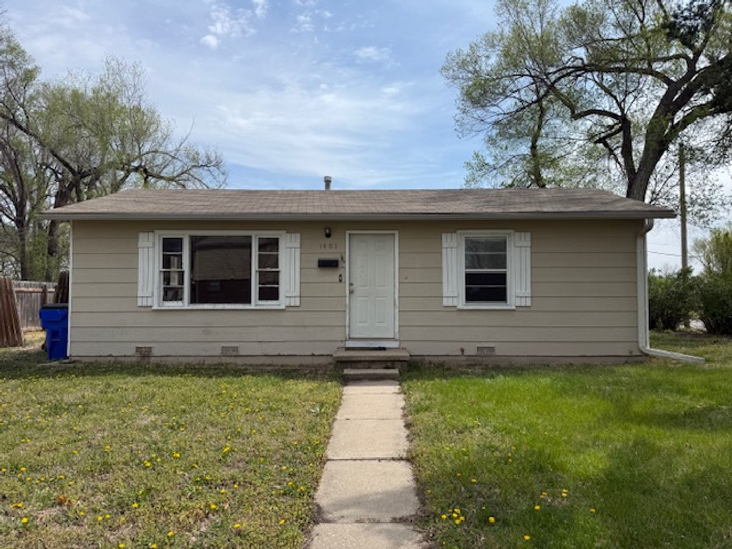 Junction City House: 1401 N. Eisenhower