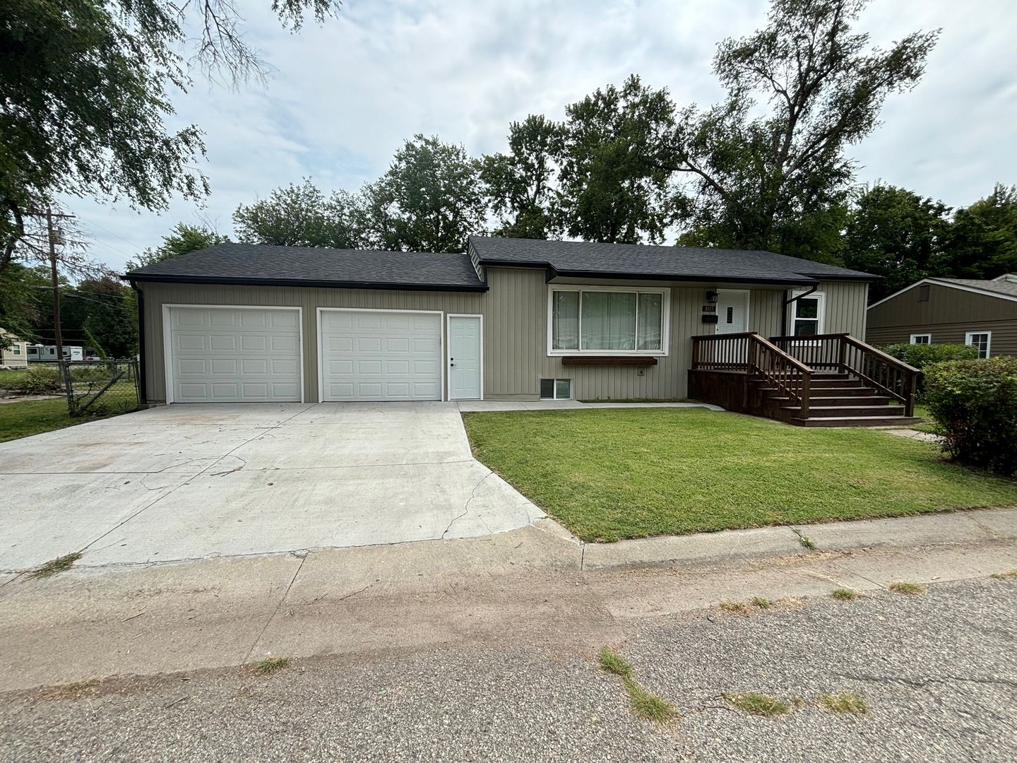 Junction City House: 1615 Pierce Ave