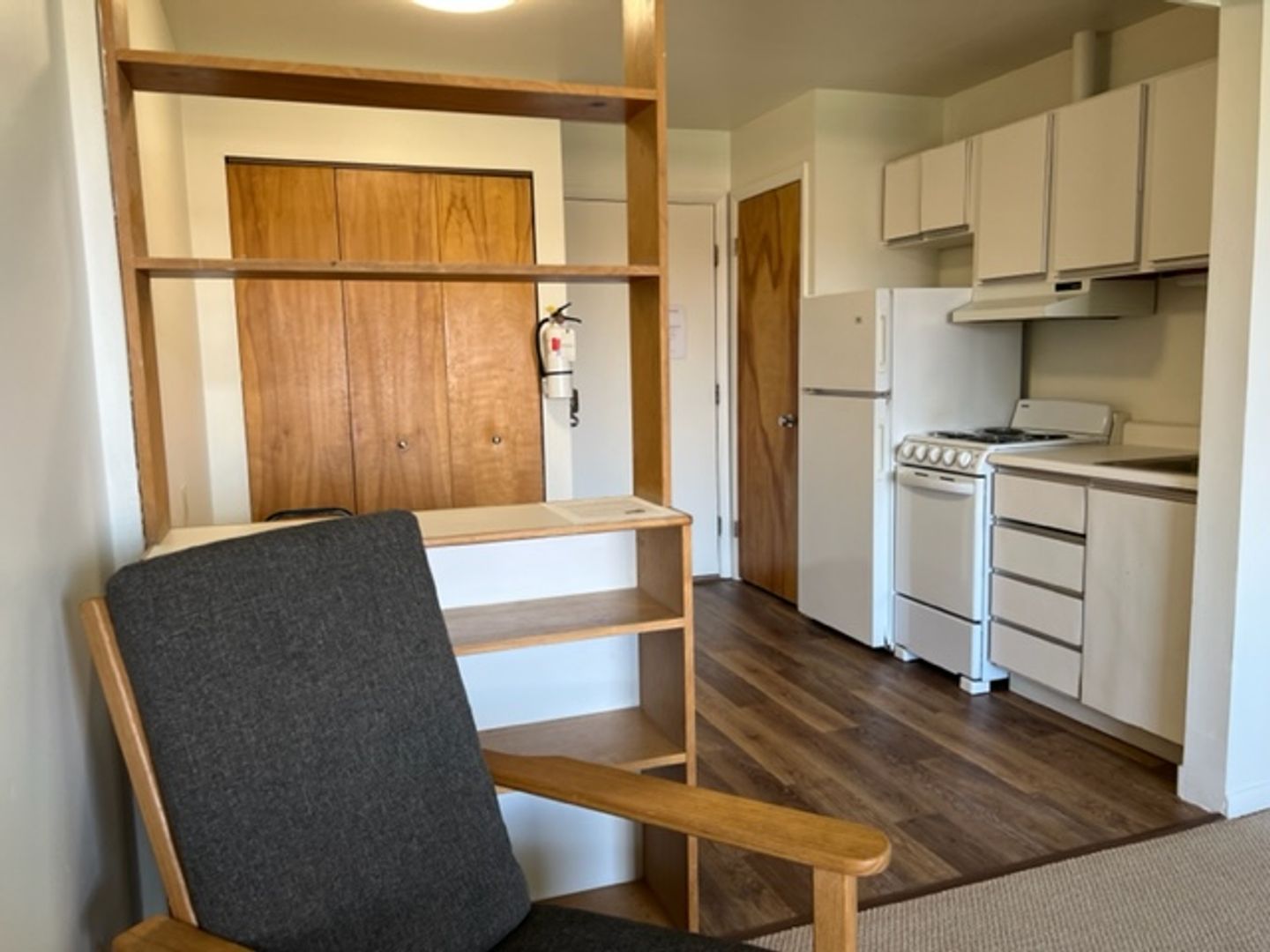 Ithaca Apartment: Coddington and Hudson Pl