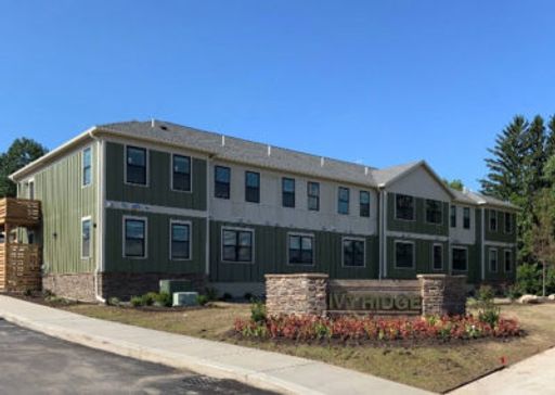 4 Bedroom Apartments $3200 per Month – photo 1
