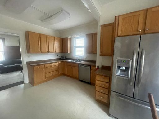 Ithaca 4 Bedroom Apartment – photo 1
