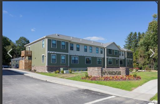 Fully Furnished 3 Bedroom 3 Bath Townhouse for only $2400!!! – photo 1