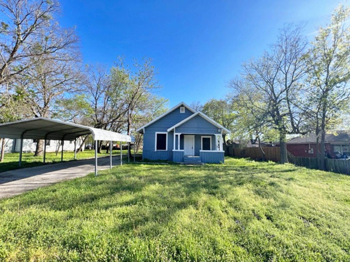 Great 3 Bdrm 1 Bath Home in Gainesville Tx