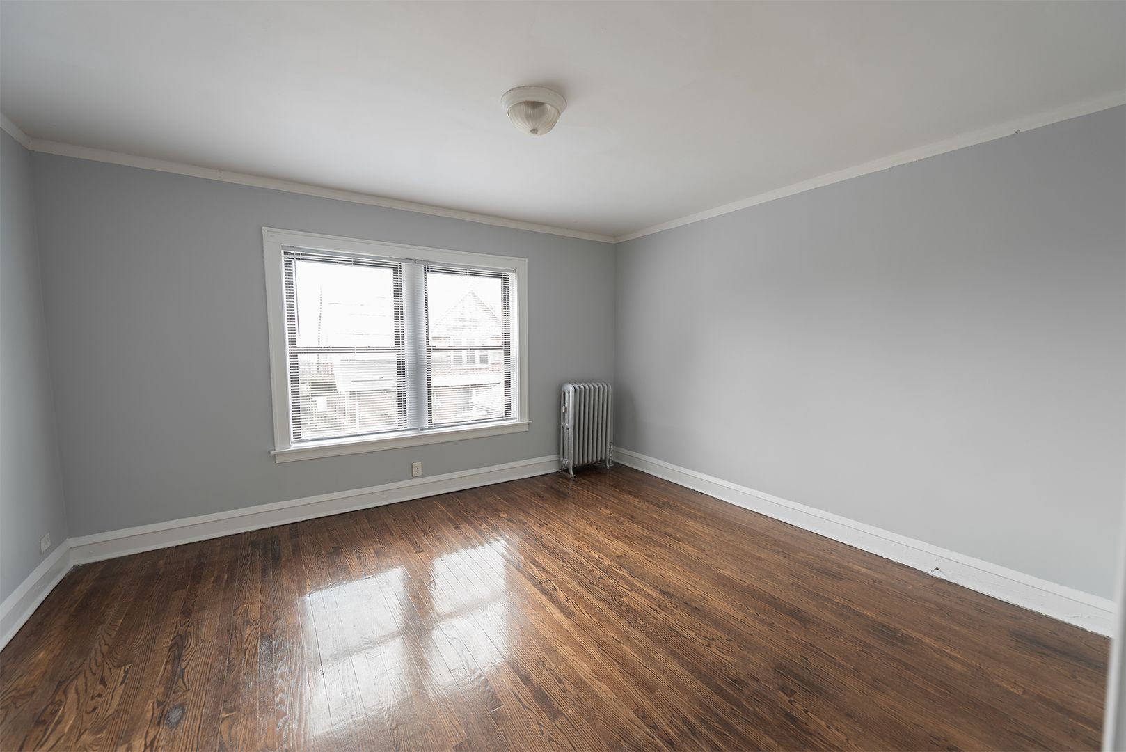 Chicago Apartment: 1434 W. Jarvis Ave