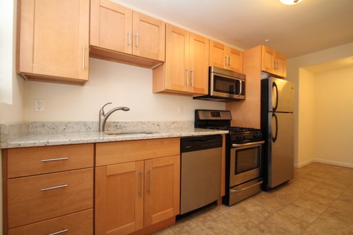 Reserved Parking | In Unit Laundry | 1BR in Central Norwalk – photo 1