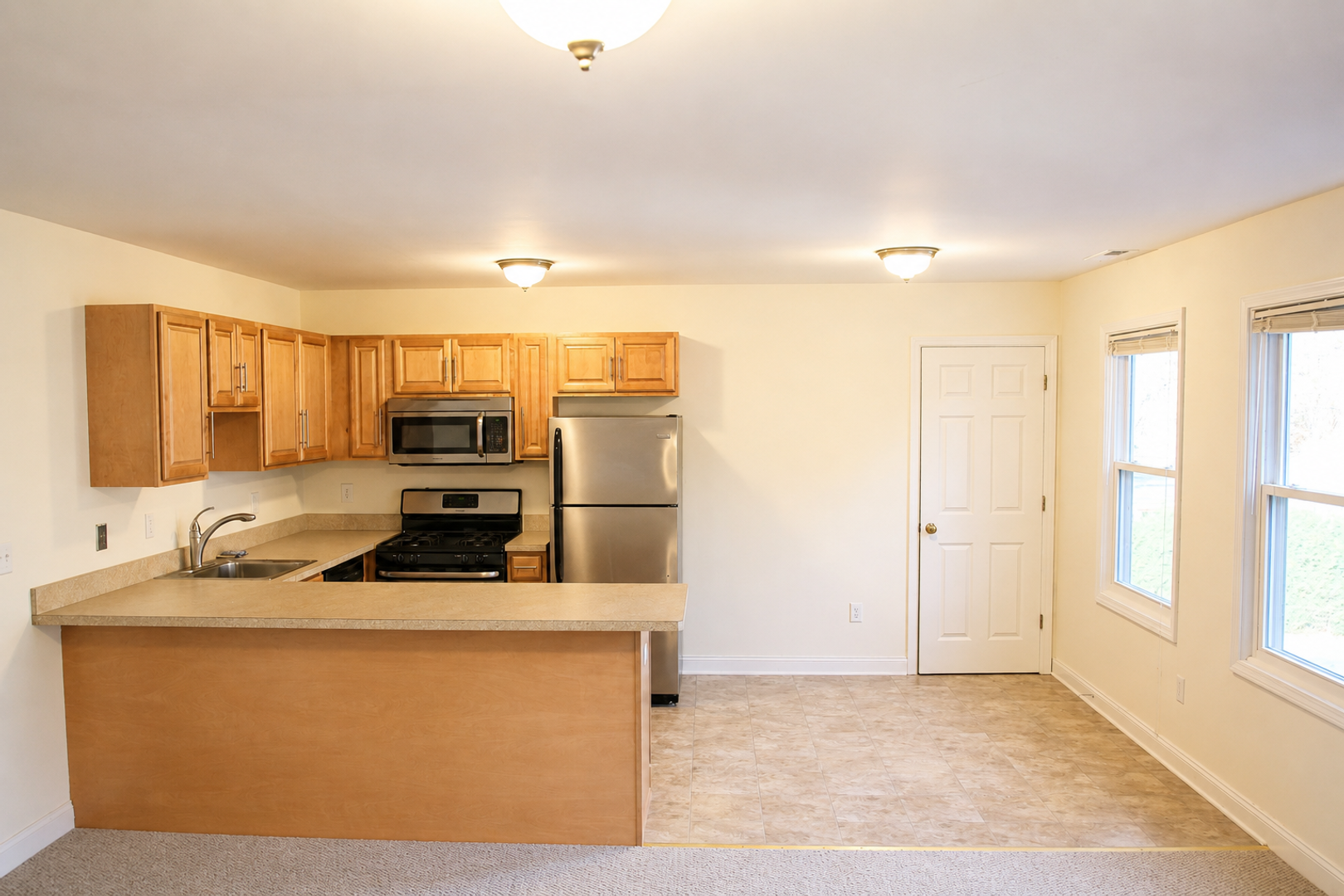 Norwalk Apartment: 26 Novak St
