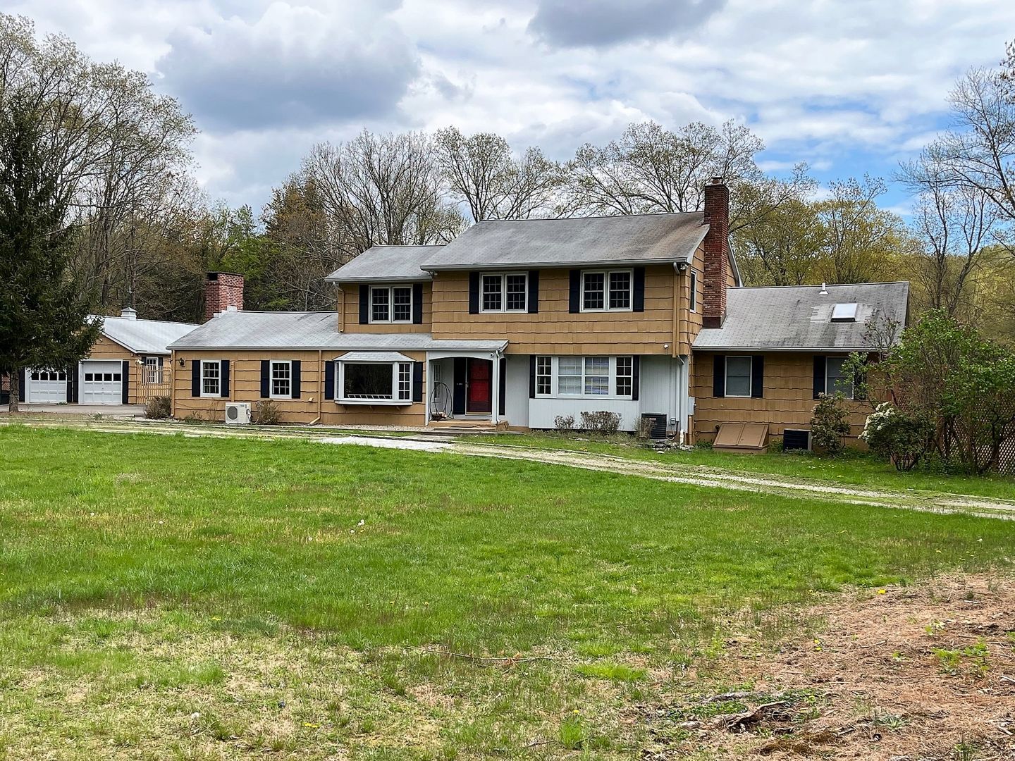 Wilton Apartment: 231 Rivergate