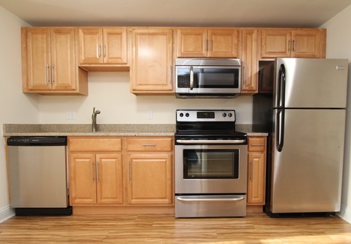 Norwalk Apartment: 104 South Main