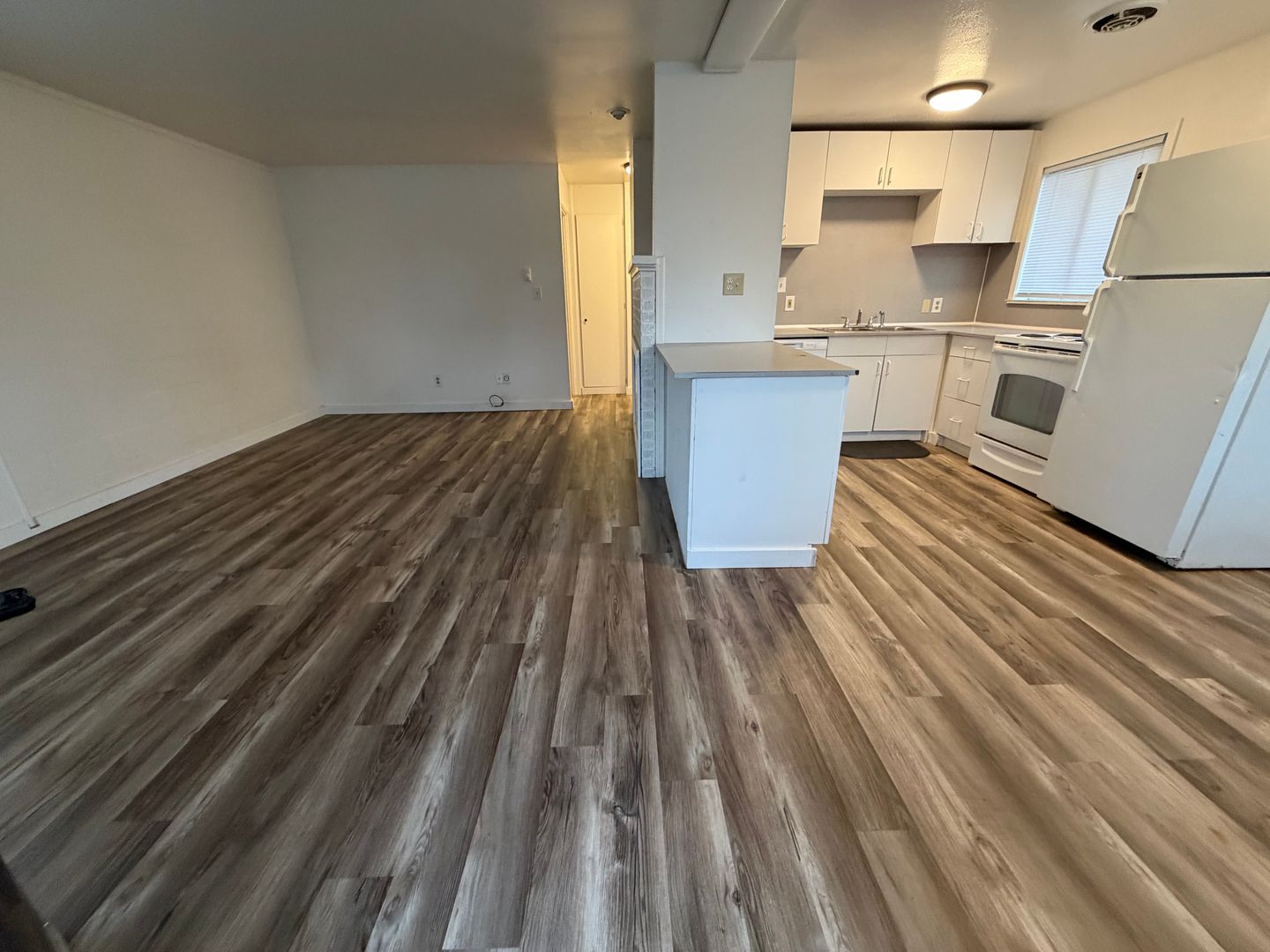 Lakewood Apartment: 5915 99th St SW