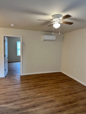 Affordable 1 Bd 1 Ba near bus routes in Little Rock – photo 1