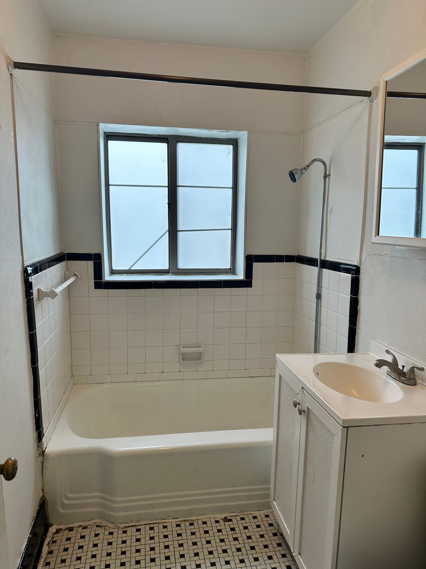 Little Rock Apartment: 818 Cumberland St