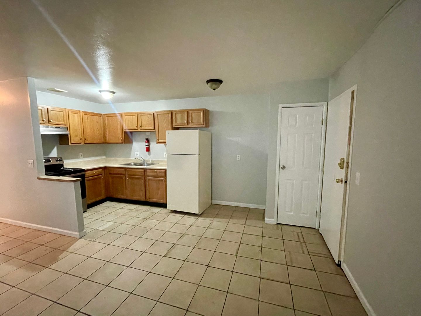 Cincinnati Apartment: 3570/3574 McHenry Ave