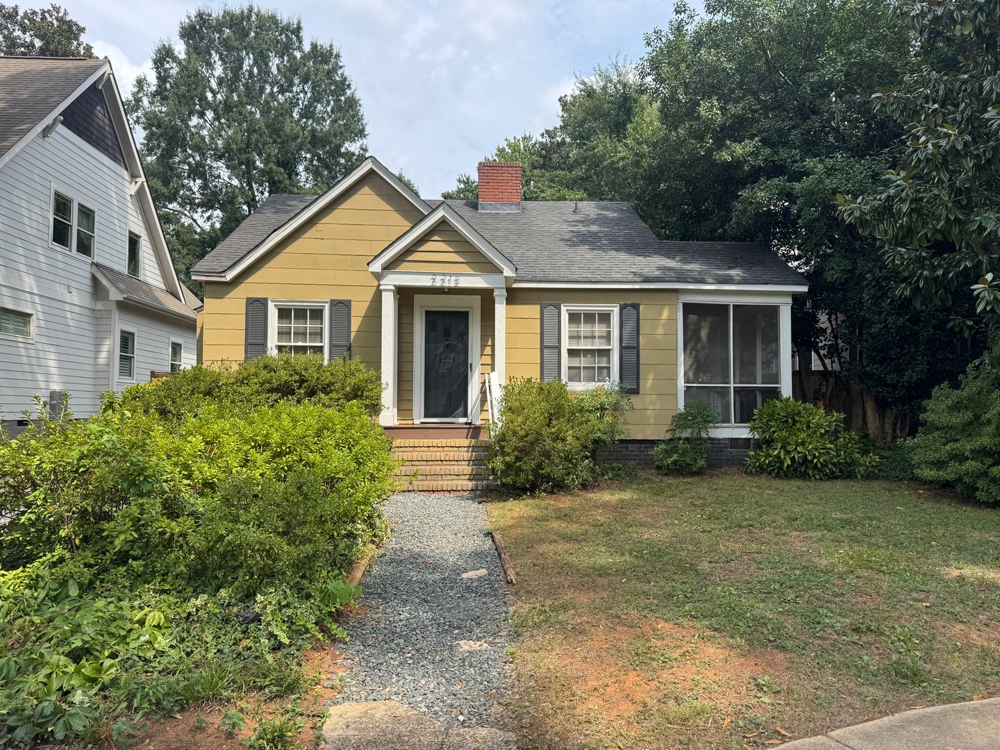 Charlotte House: 2213 Chesterfield Ave