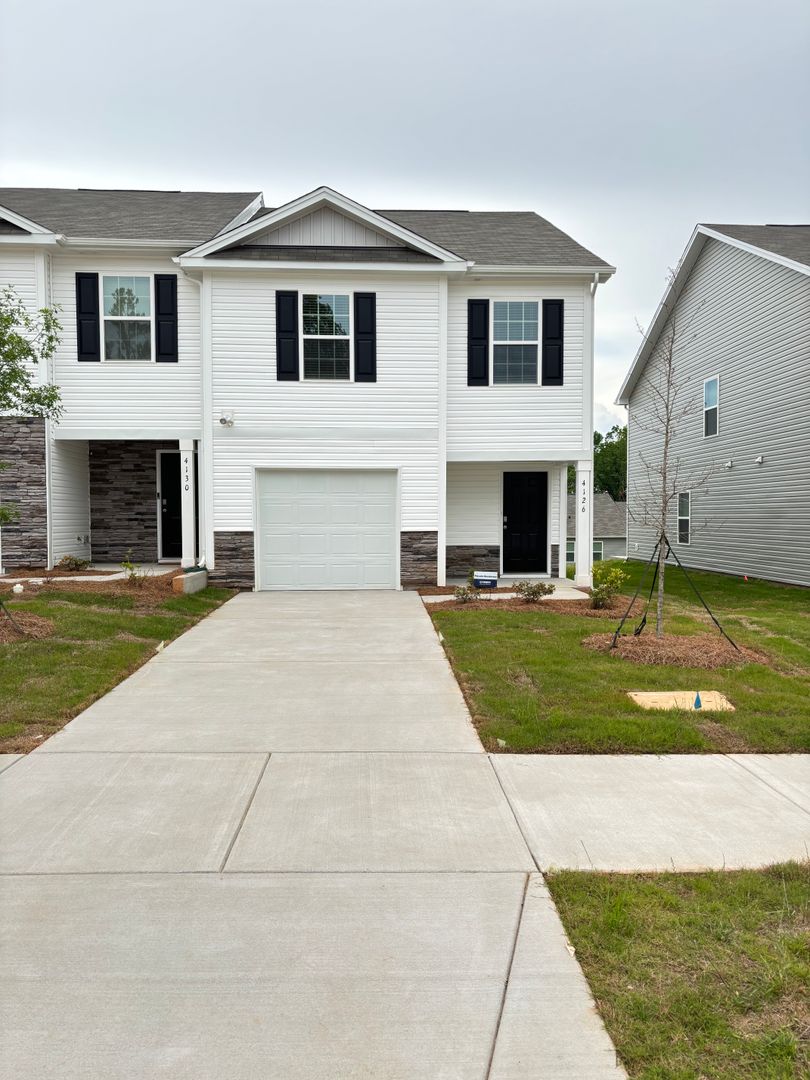 Charlotte Townhome: 4126 Lurelin Ln