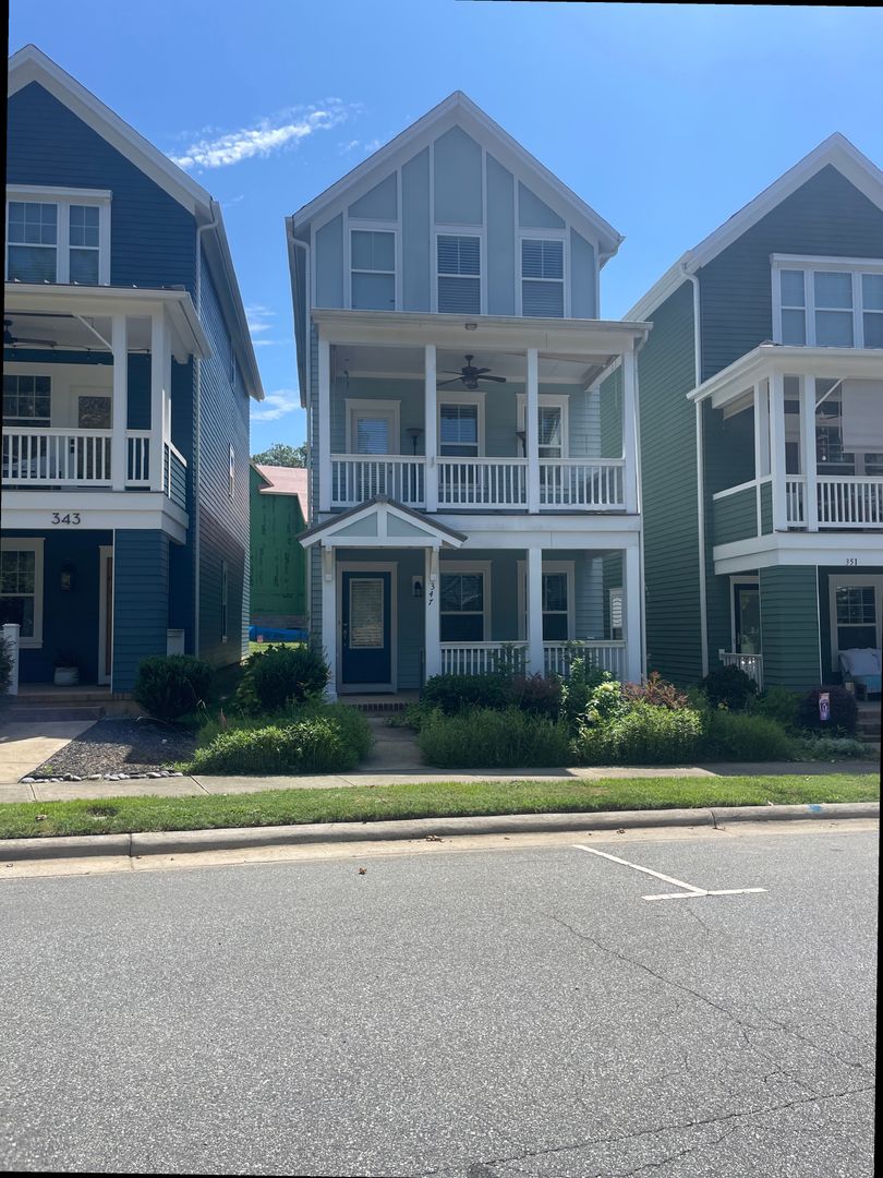Davidson House: 347 Spring Street
