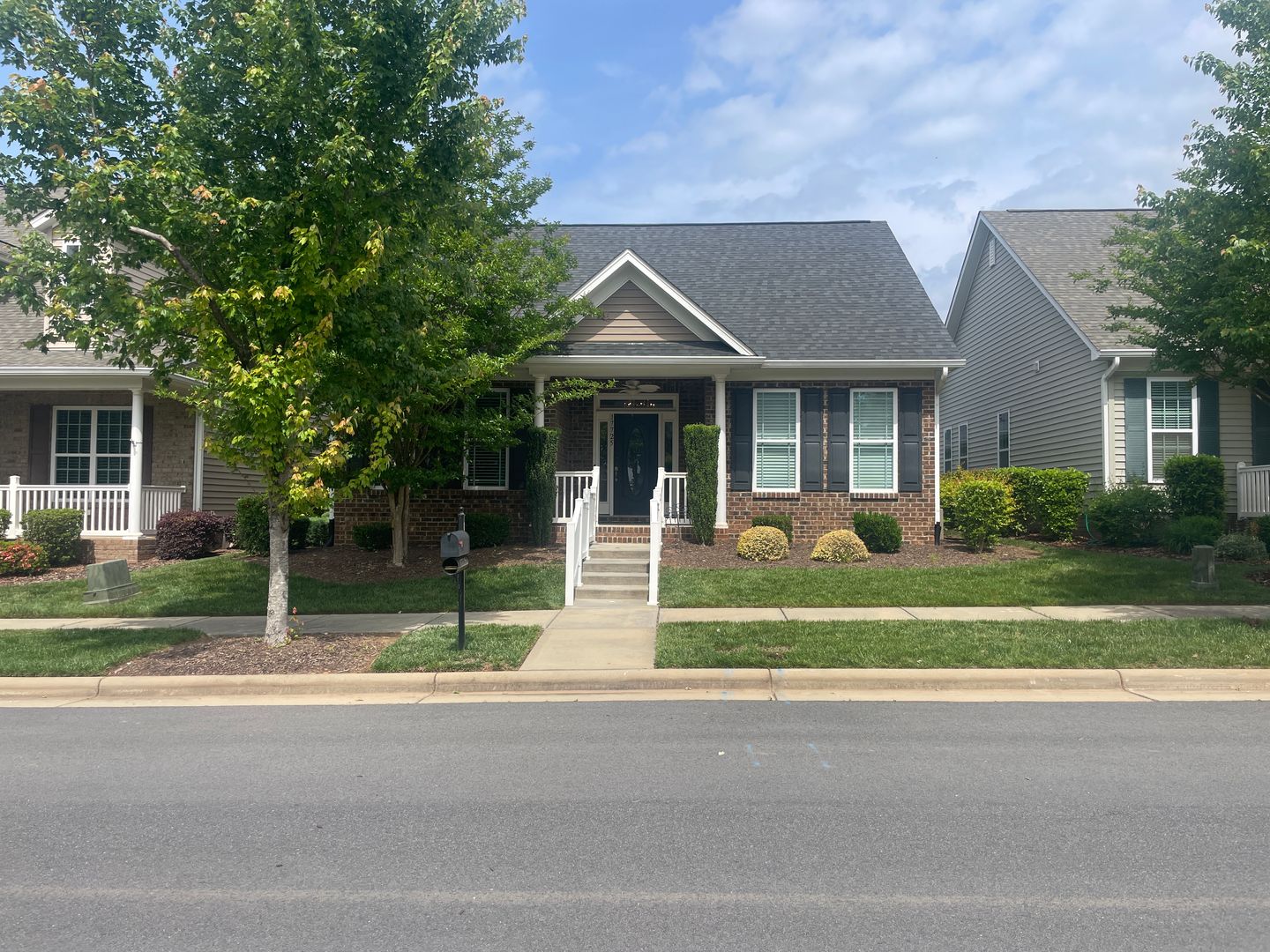 Cornelius House: 17725 Morehampton Avenue