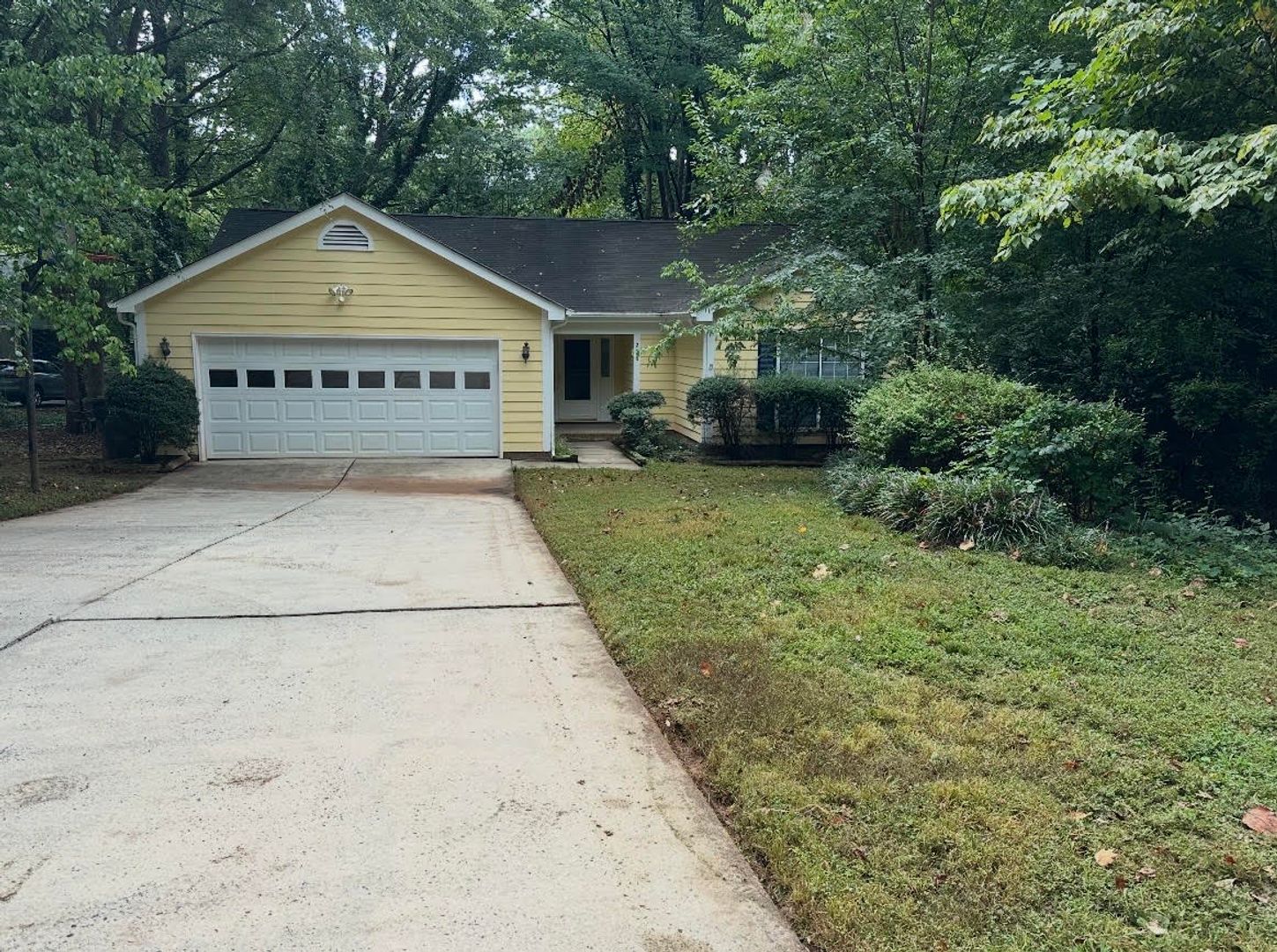 Huntersville House: 208 Canadice Road