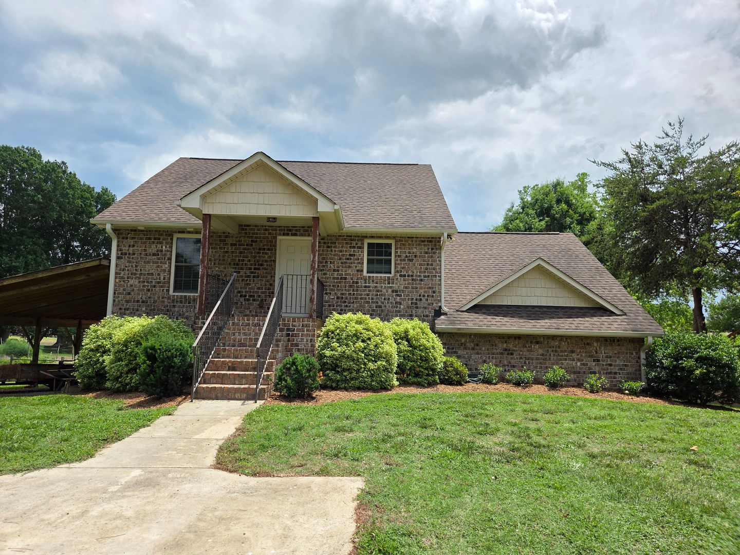 Sherrills Ford House: 7929 Marley Rd