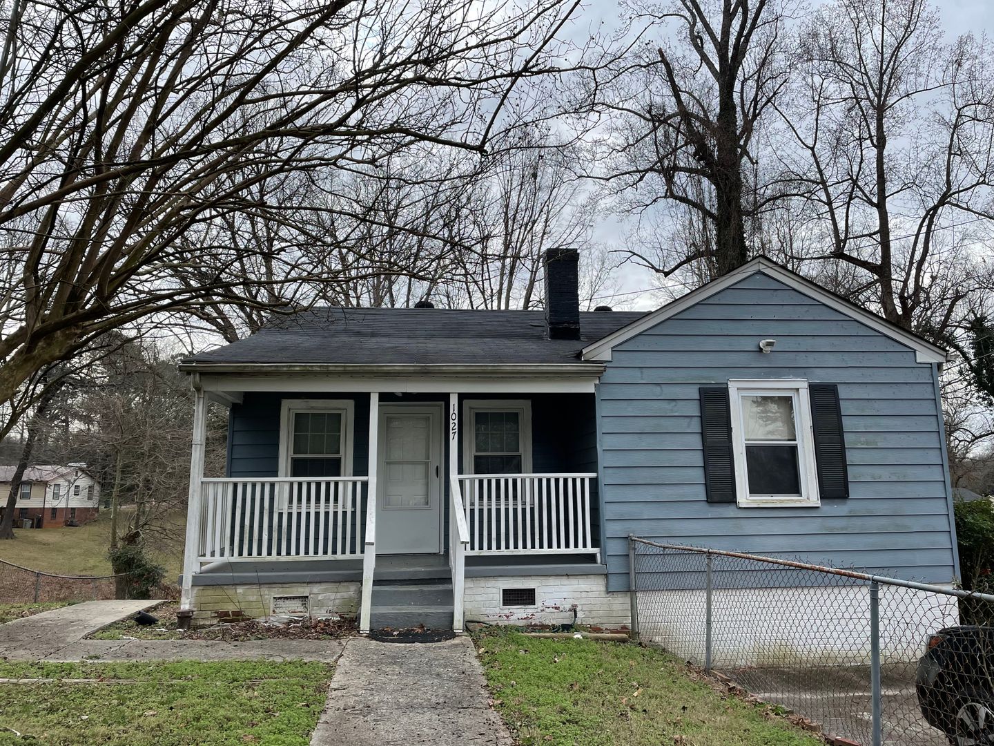 Gastonia House: 1027 Holland Avenue