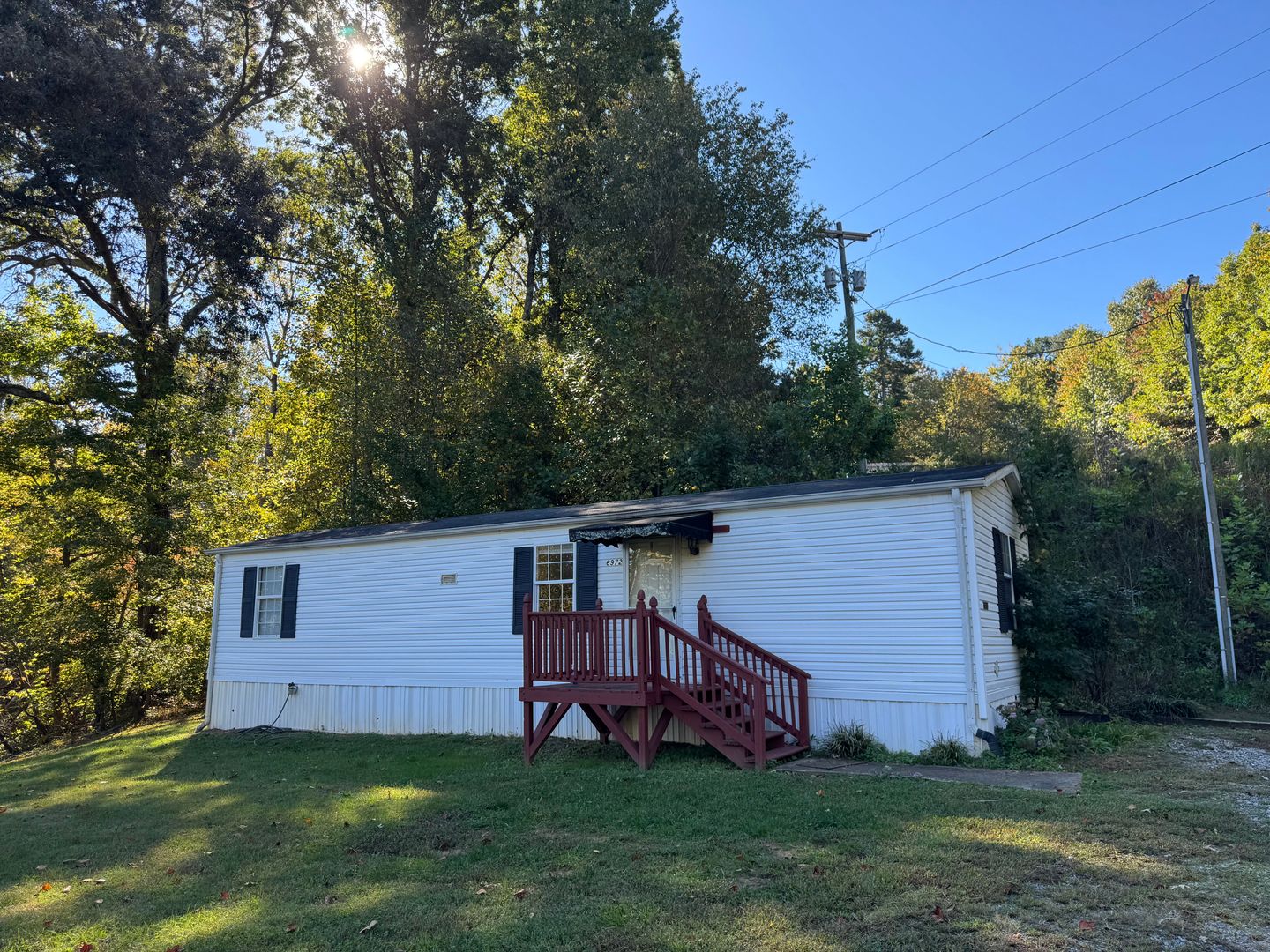 Maiden House: 6972 E. NC 150 HWY