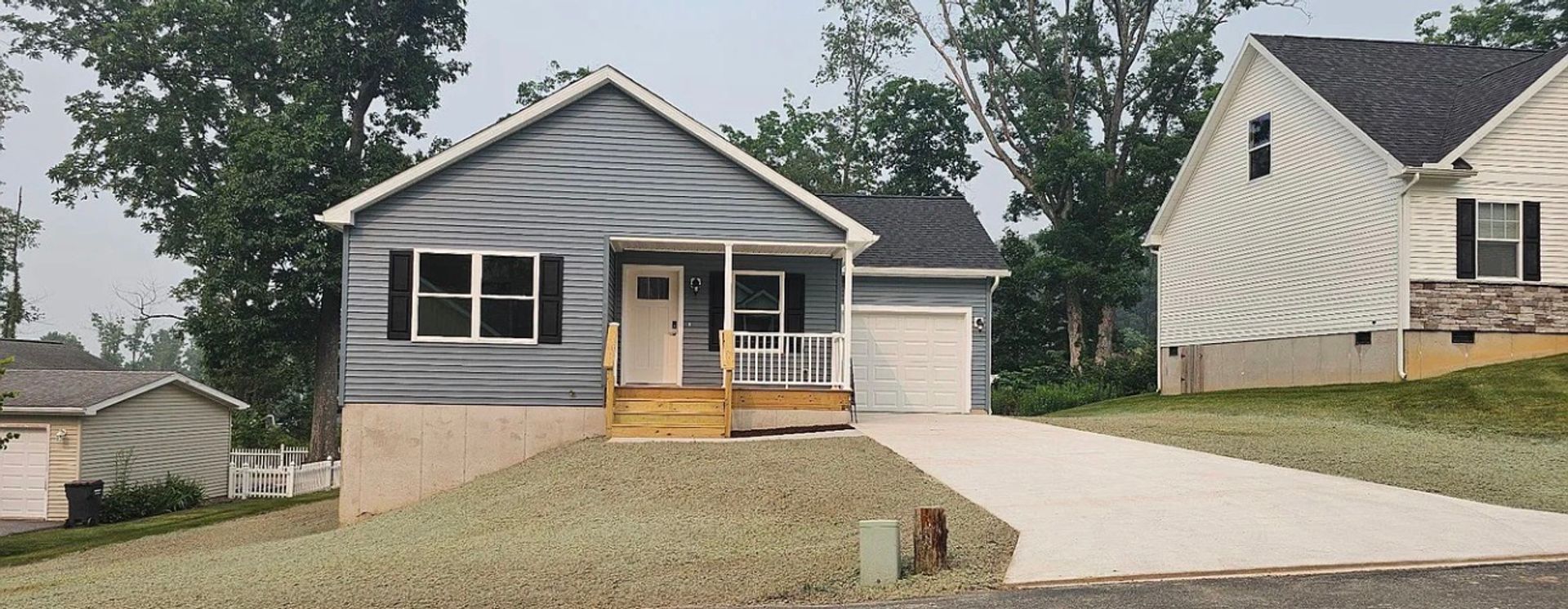 Centre Hall House: 161 Timberwood Trail