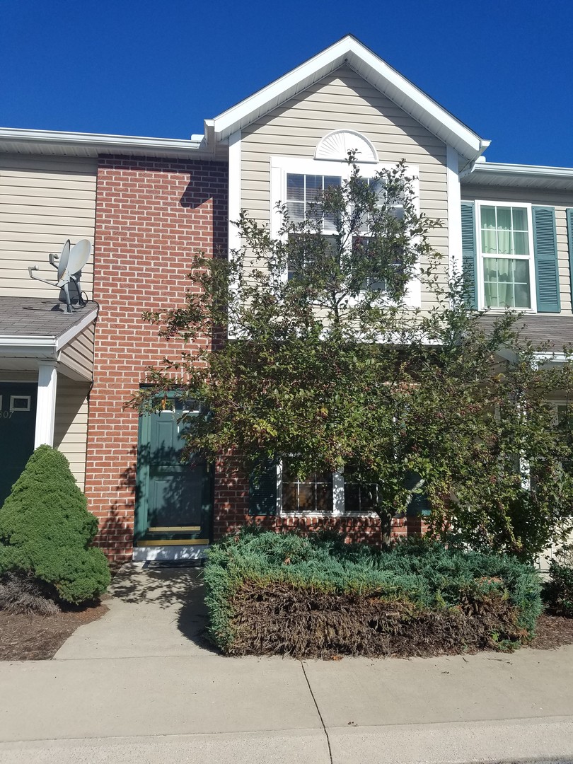 Bellefonte House: 309 Chadham Court