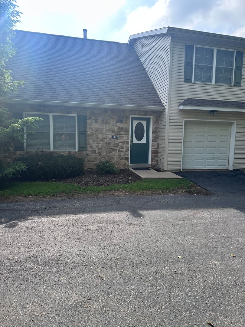 State College House: 202 Amblewood Way