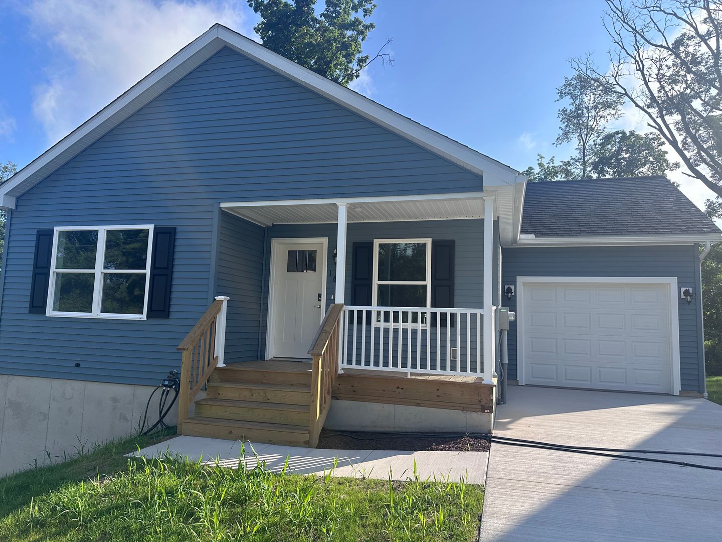 Centre Hall House: 161 Timberwood Trail