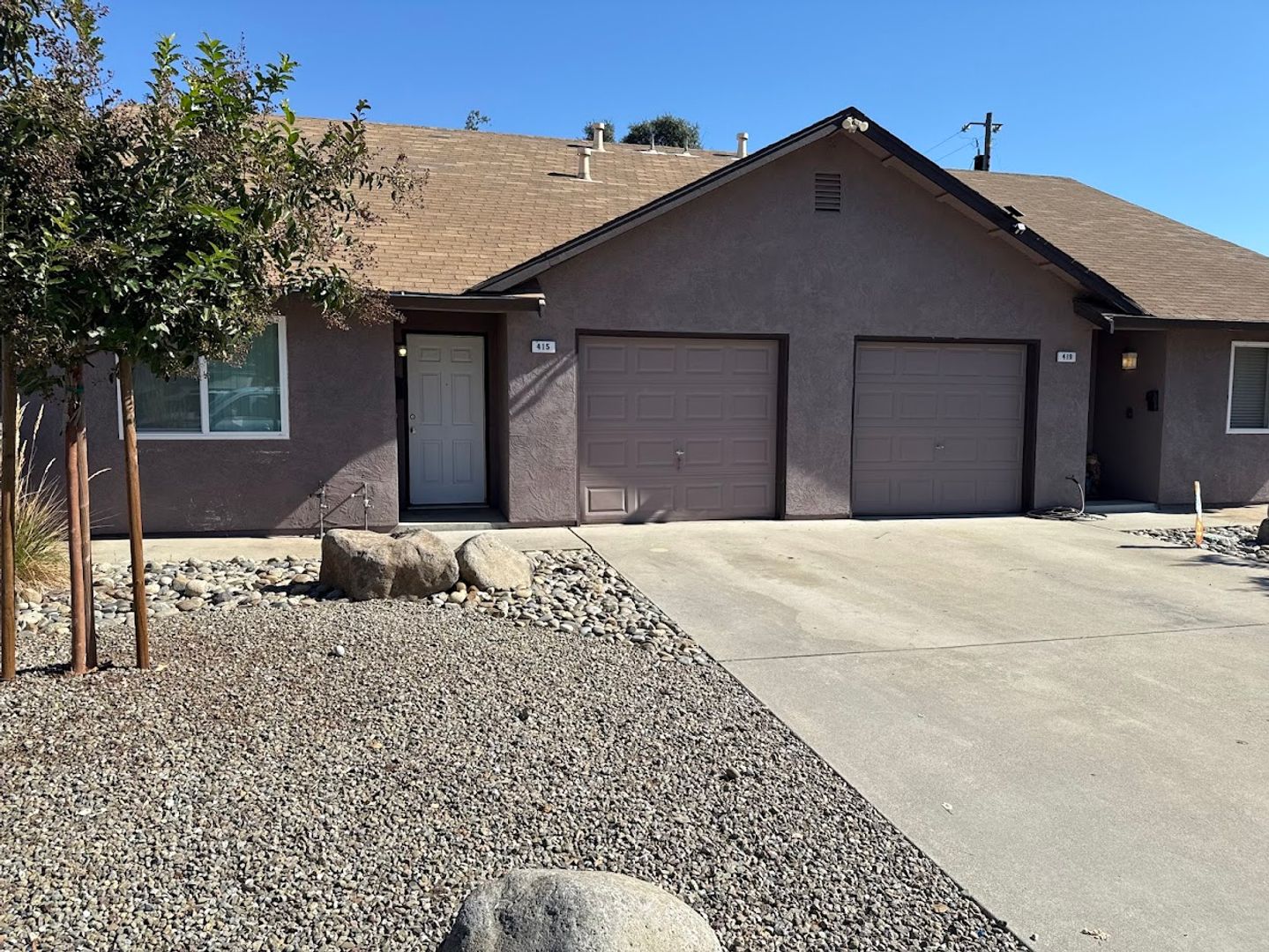 OAKDALE Apartment: 415-419 GILBERT AVENUE