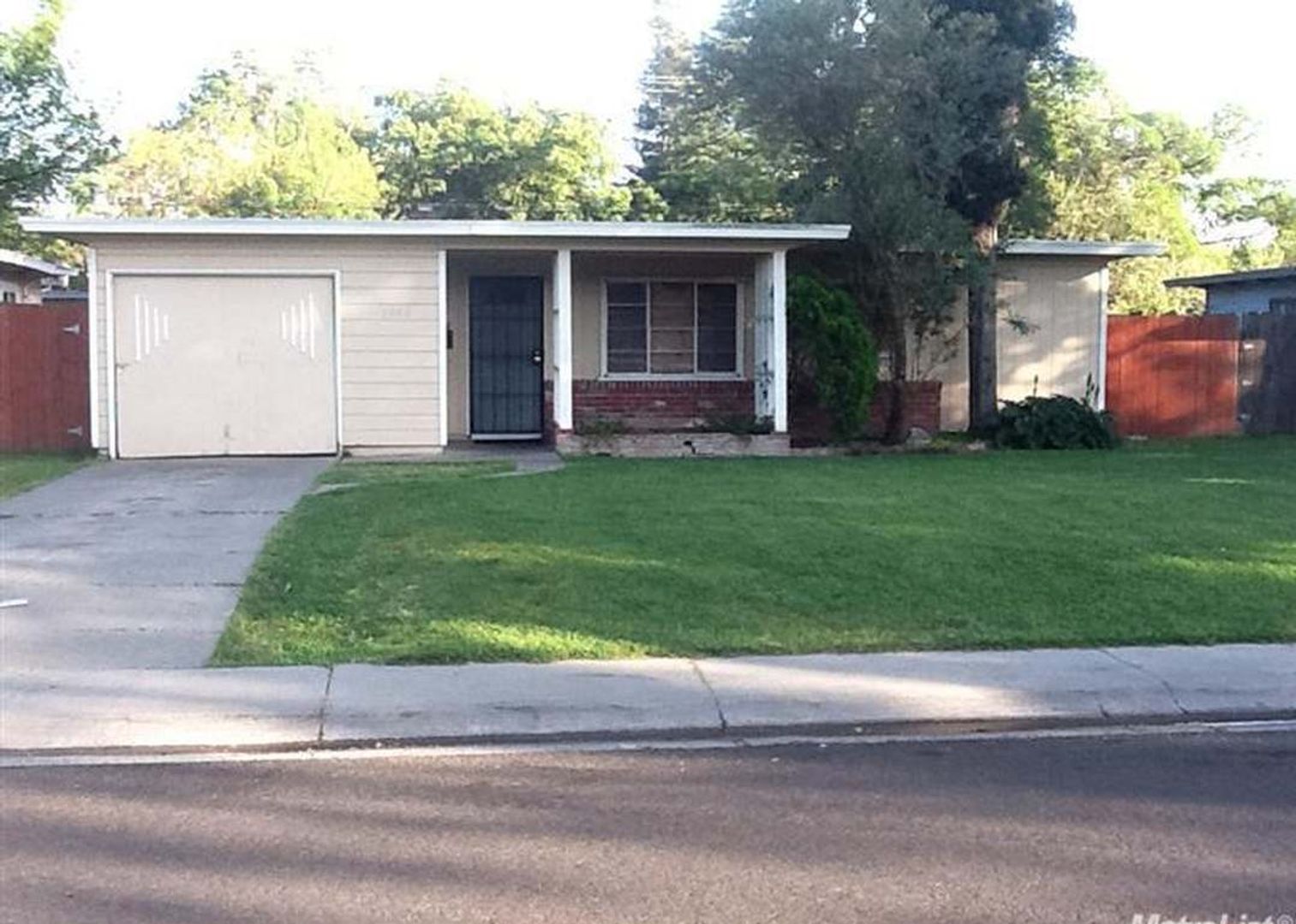 STOCKTON House: 1960 POLK WAY