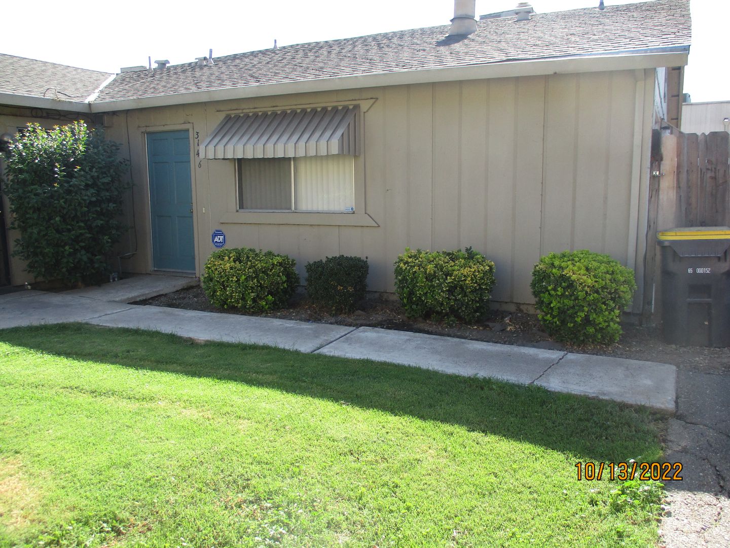 STOCKTON Apartment: 3140 -42-44-46 WENTWORTH DR.