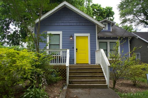 3 Bedroom Rental – 1378 Oak St SW, Atlanta, GA 30310