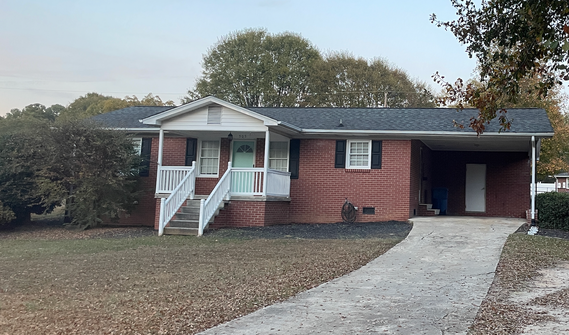 Woodruff House: 505 Meadow Brook Ave