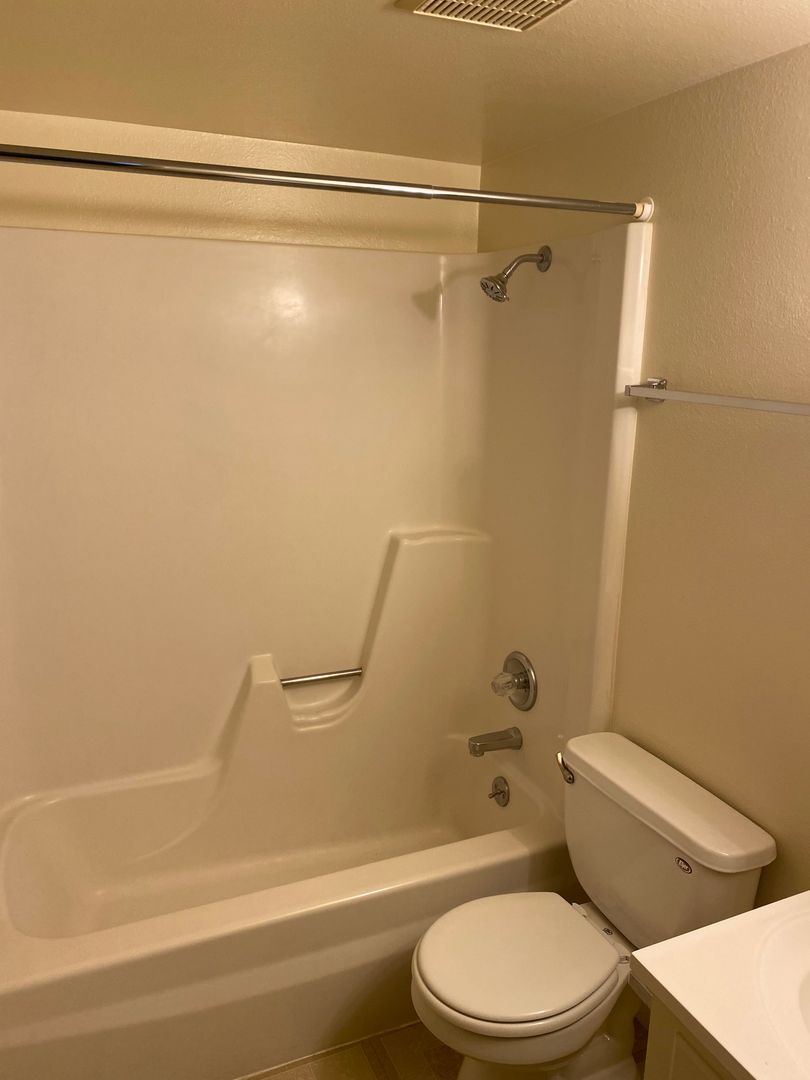 Flagstaff Apartment: 600 W. Fresquez Drive