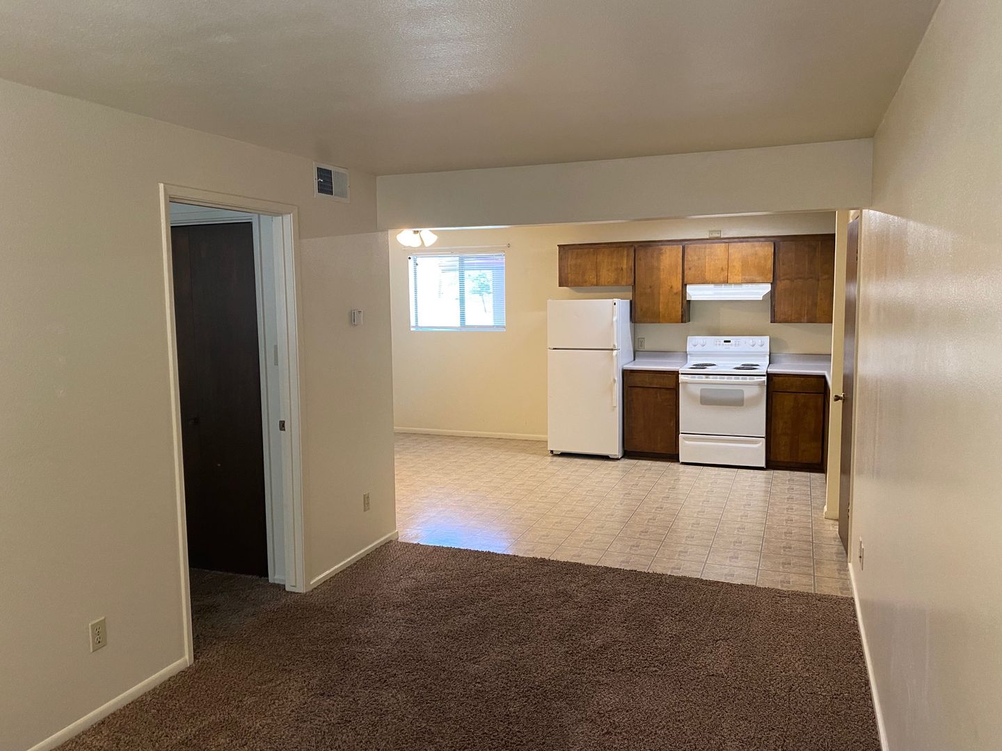 Flagstaff Apartment: 600 W. Fresquez Drive