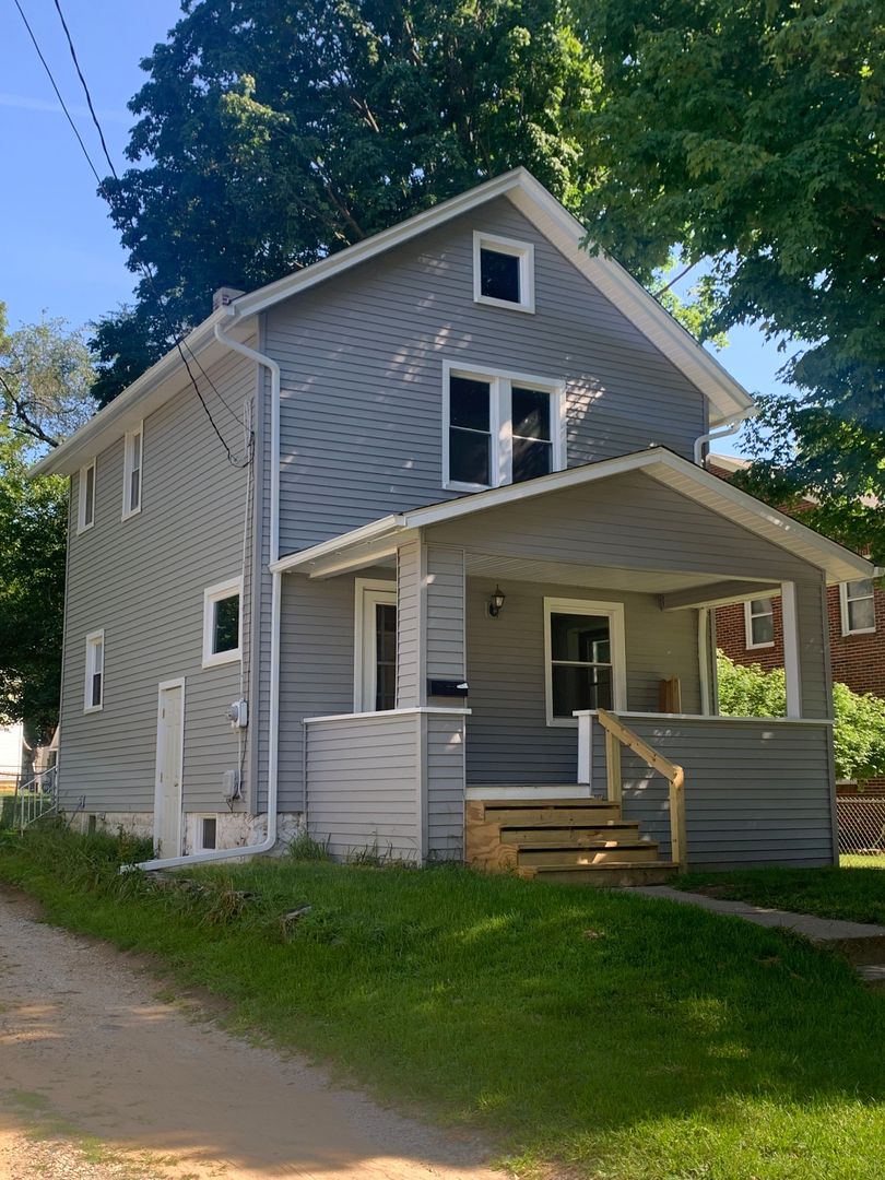 Jackson House: 114 Avondale Ave.