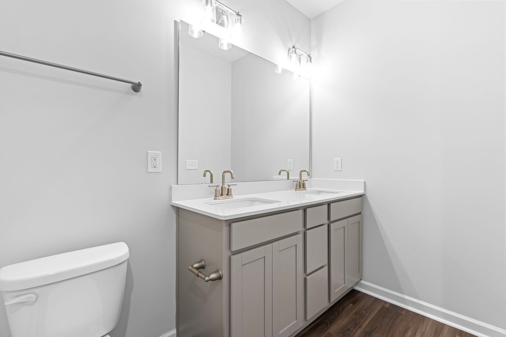 305 Sandpiper Street 7 of 8